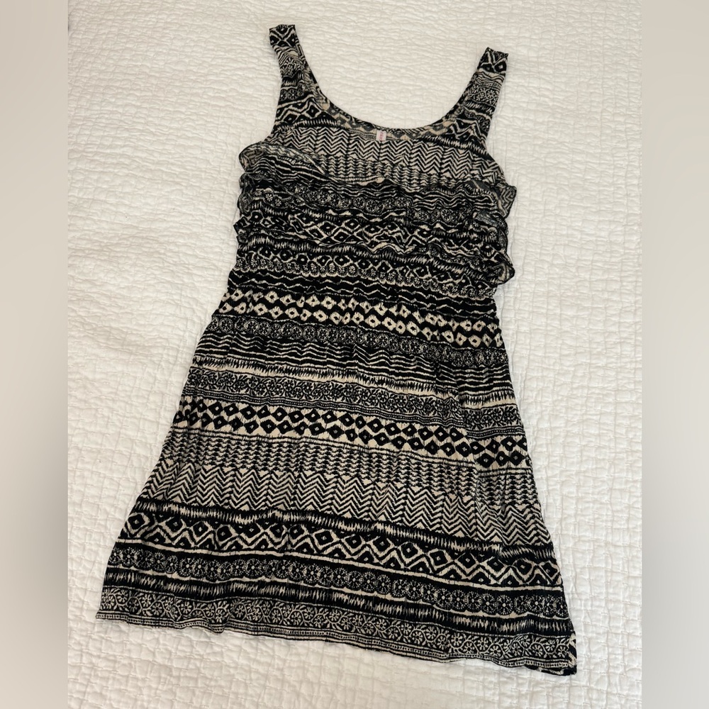 Xhilaration Black & Cream Aztec Geometric Print Sleeveless   Boho Dress, Size XL